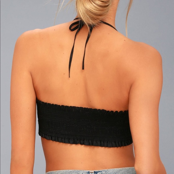 Lulu’s black St. Bart’s tie-front halter crop top - Picture 3 of 8